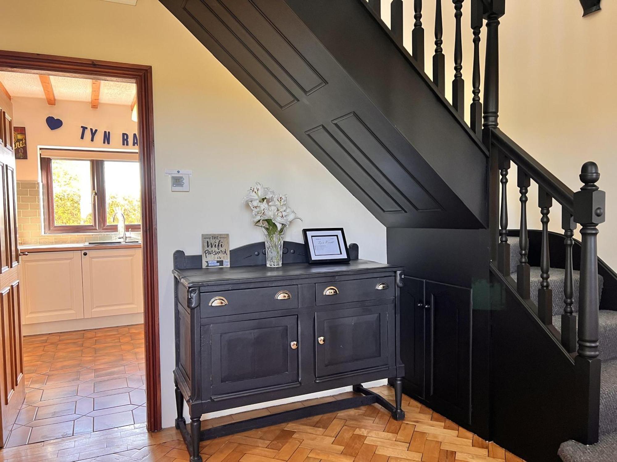 4 Bedroom Detached Farmhouse Mountain Views Beaumaris Esterno foto