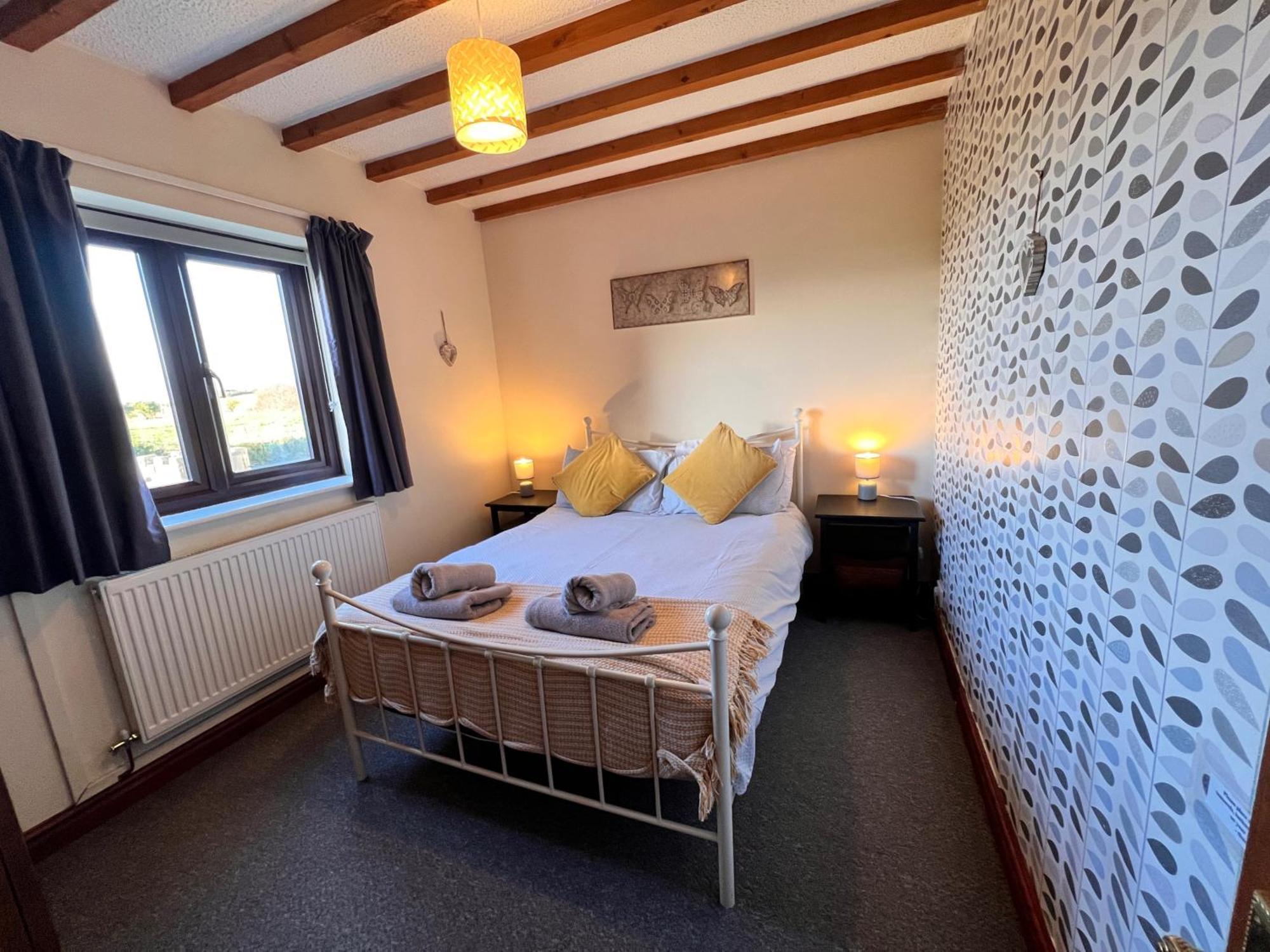 4 Bedroom Detached Farmhouse Mountain Views Beaumaris Esterno foto
